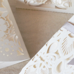 Créez des faire-part de mariage inoubliables avec HelloPrint et Canva